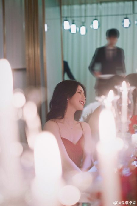 忆今年独自过年大哭 蔡卓宜30岁重新出发