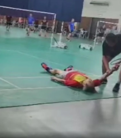 打羽球突倒地不起 华男证实心脏病发离世