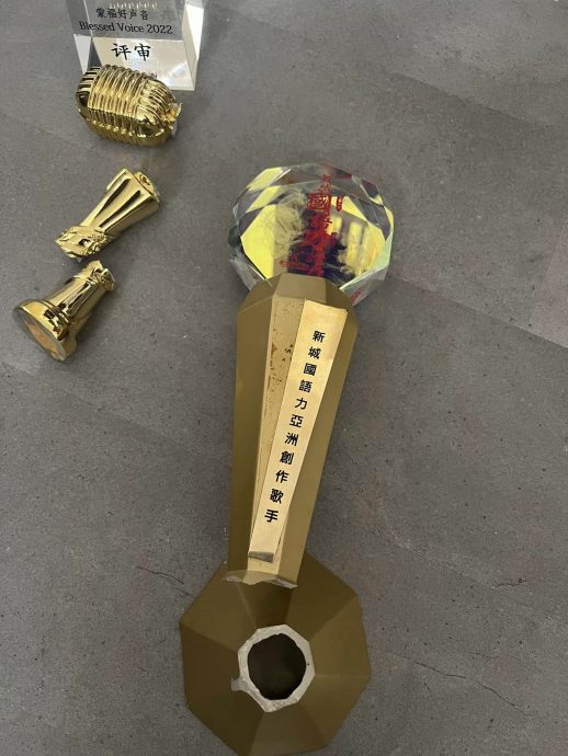 新家墙面龟裂曝惨况 李佳薇悚遇强震恐喊可怕