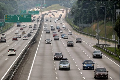 早上时段 国内数大道交通流畅