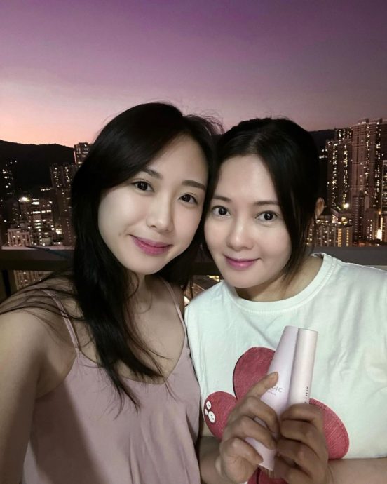 李丽珍罕同框27岁爱女 母女超正美照惊艳网民