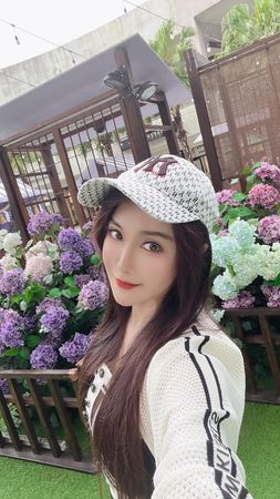 杨丽菁保时捷遭喷漆恐吓 幕后主使者竟是前男友