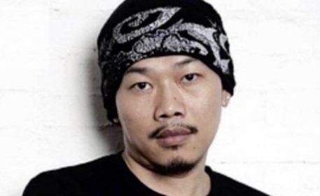 林佚/从歌词浅析“墓”与“碑”意象