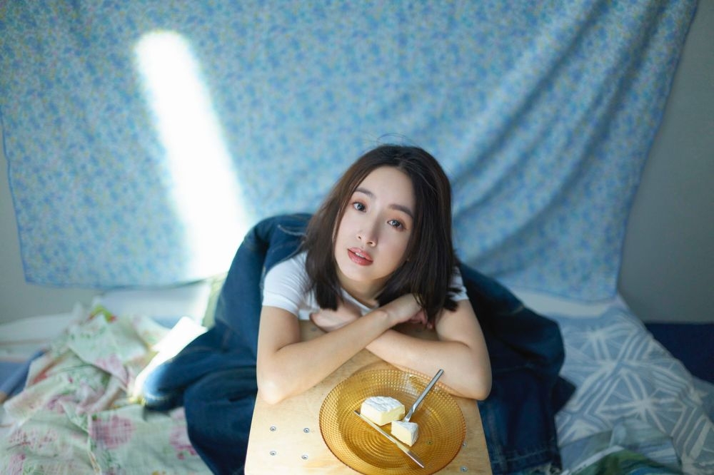 林依晨新版《你》火了 白鹿周雨彤也翻唱