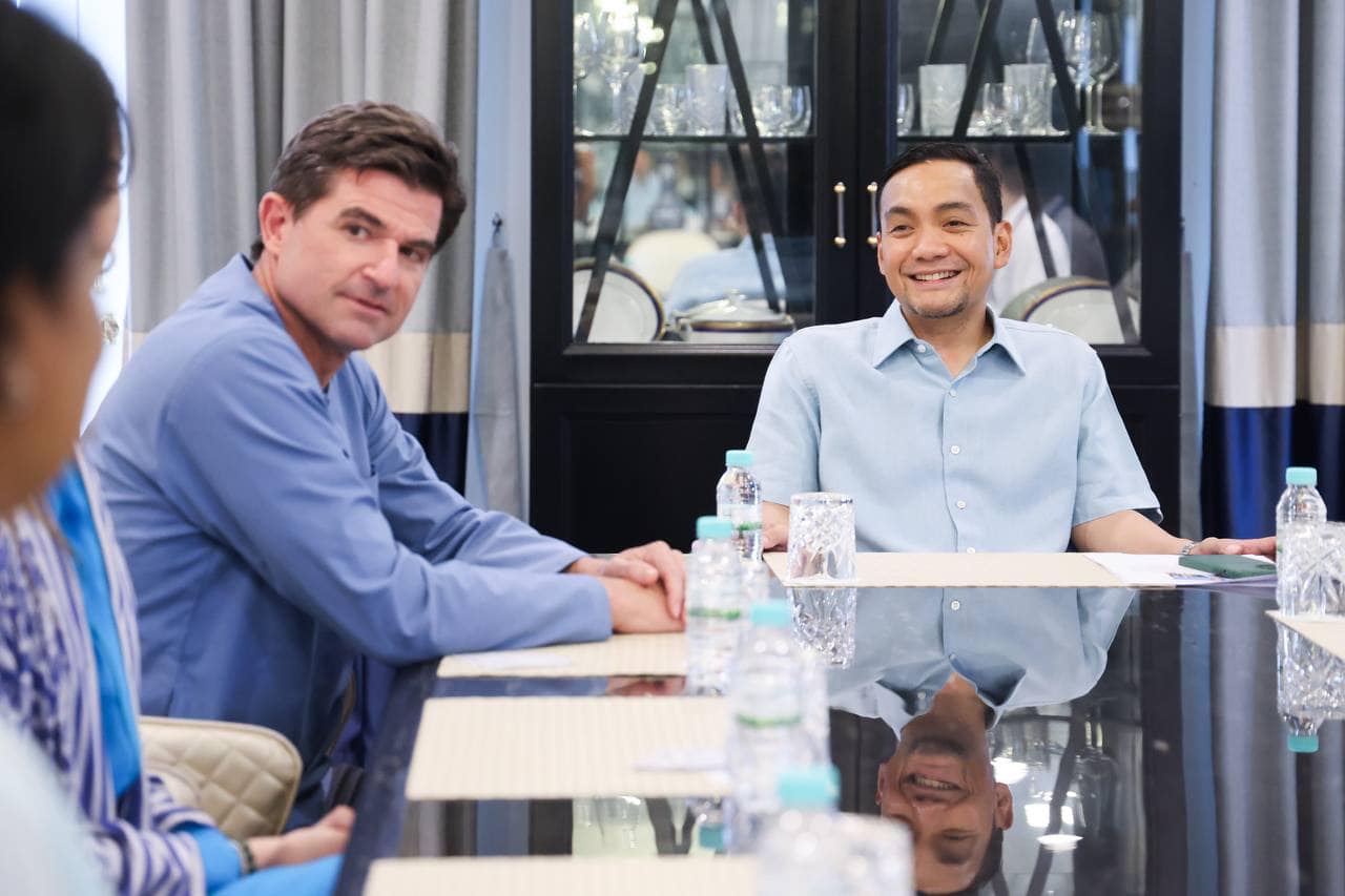 柔： 大臣与乐高 默林娱乐商讨  为学子培训 合作迎旅游年