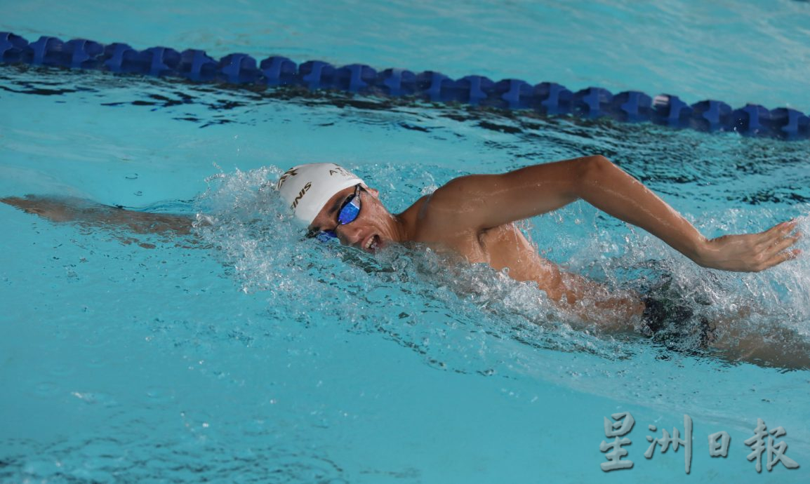 柔:【特稿】 8月出征砂拉越马运会 柔州6名游泳健儿积极备战
