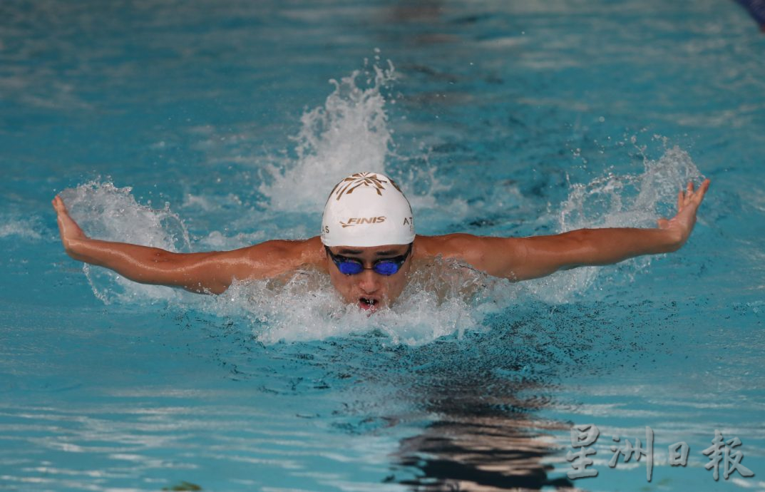 柔:【特稿】 8月出征砂拉越马运会 柔州6名游泳健儿积极备战