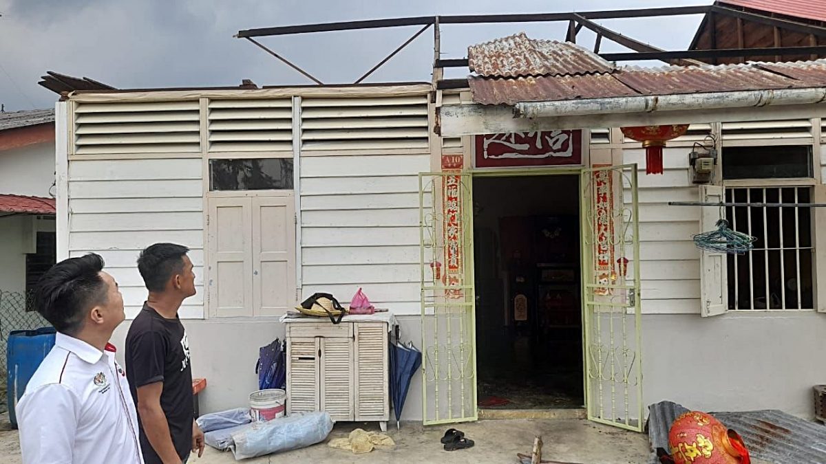 柔:士年纳新村风灾,5房被掀屋顶