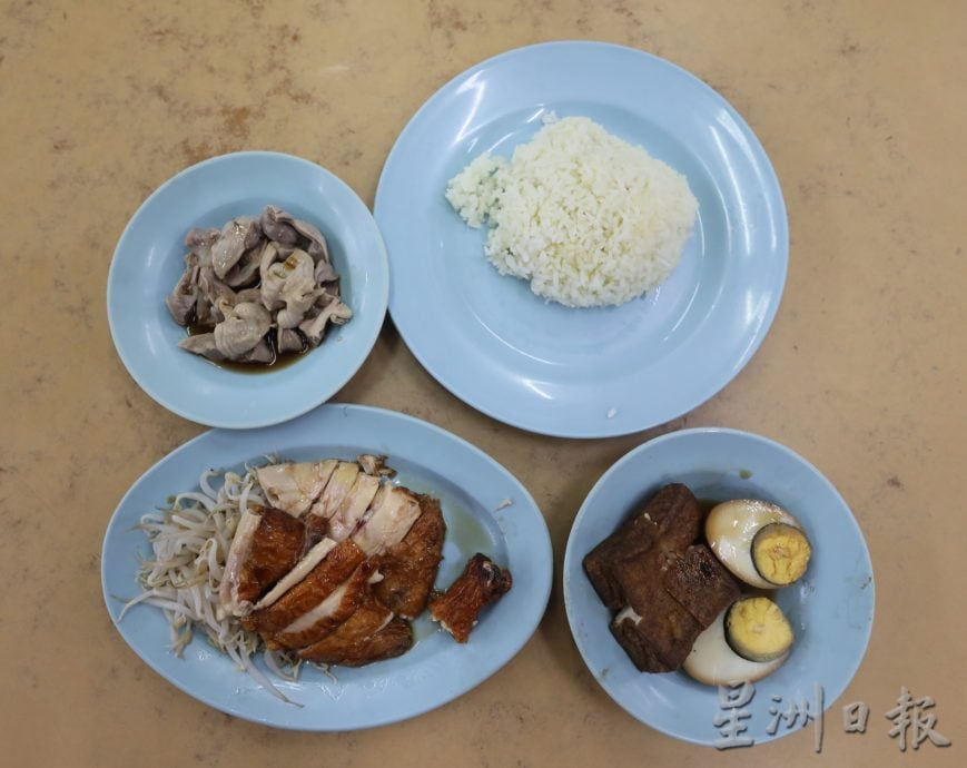 柔：食客指路（4月9日见报）：新山百万镇港式鱼头炉