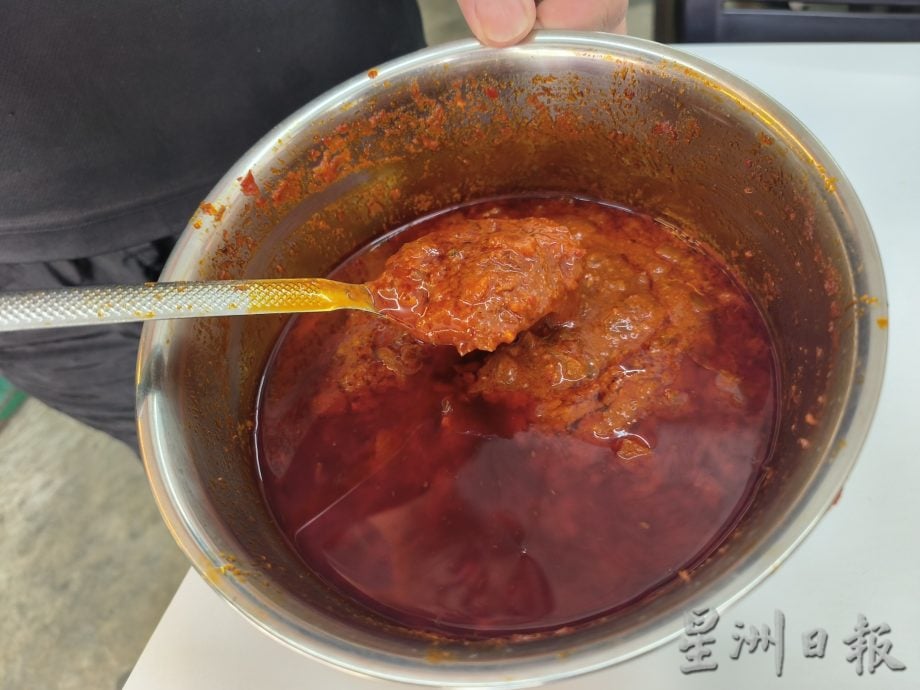 柔:食客指路(见报日2/4):“Nasi Lemak 928”