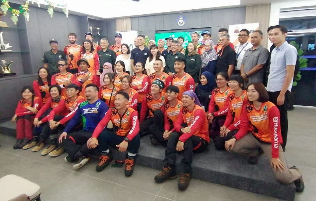 梁耀雯：助推动生态体育旅游活动 彭州政府盼再办攀树锦标赛