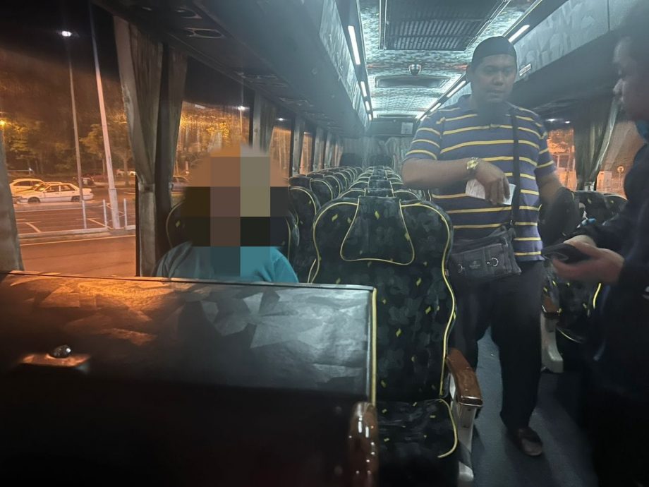 残疾男子获热心警员协助送回家