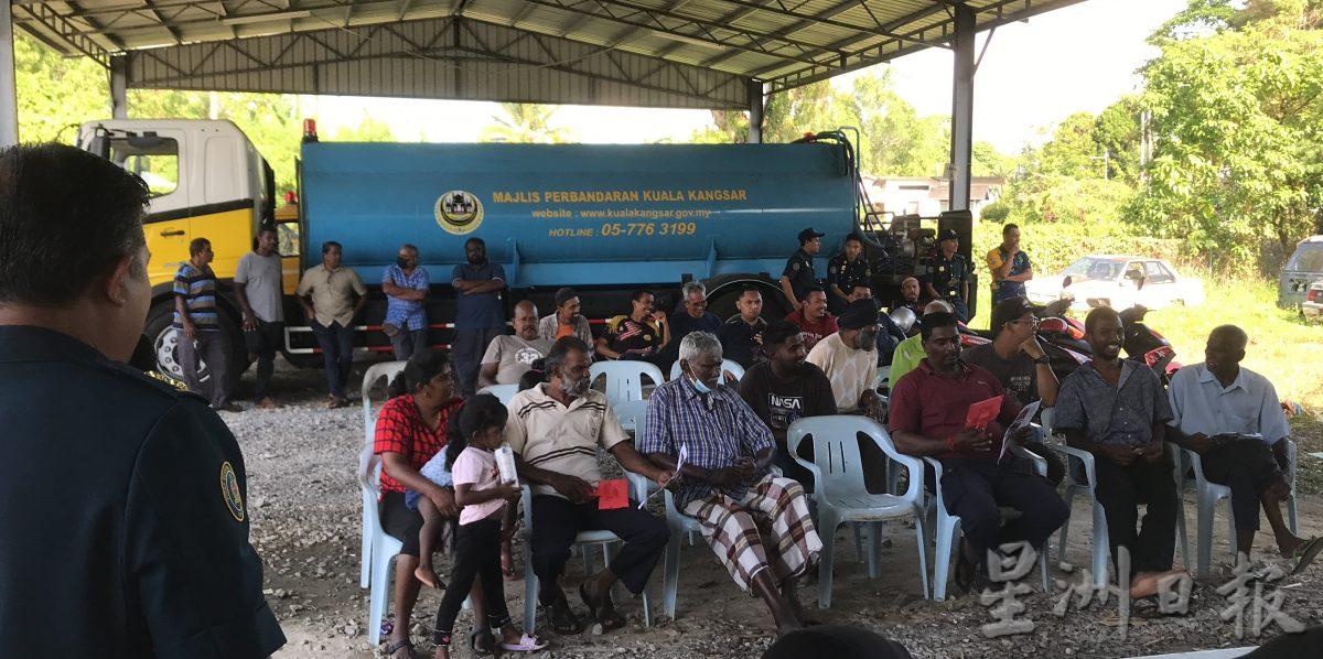 江沙市会拍卖6牛 获1万5500令吉