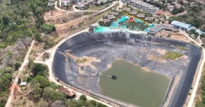 泰多地气温达44度 3岁童烈日下玩水暴毙