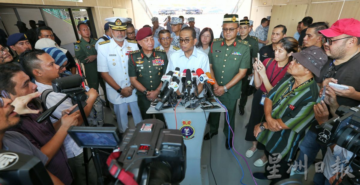 海军日庆典取消 国防部长:涉事HOM首次参与彩排