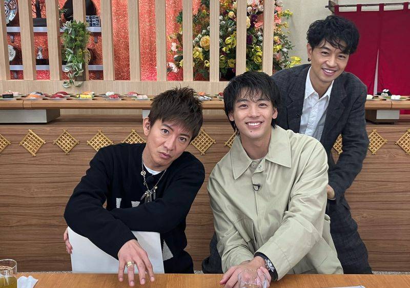 率2同剧演员吃回转寿司 ​木村魅力搞痪店家官网