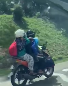 穷人悲歌!他人租Vellfire回乡过年 这一家三口却摩托共乘120km