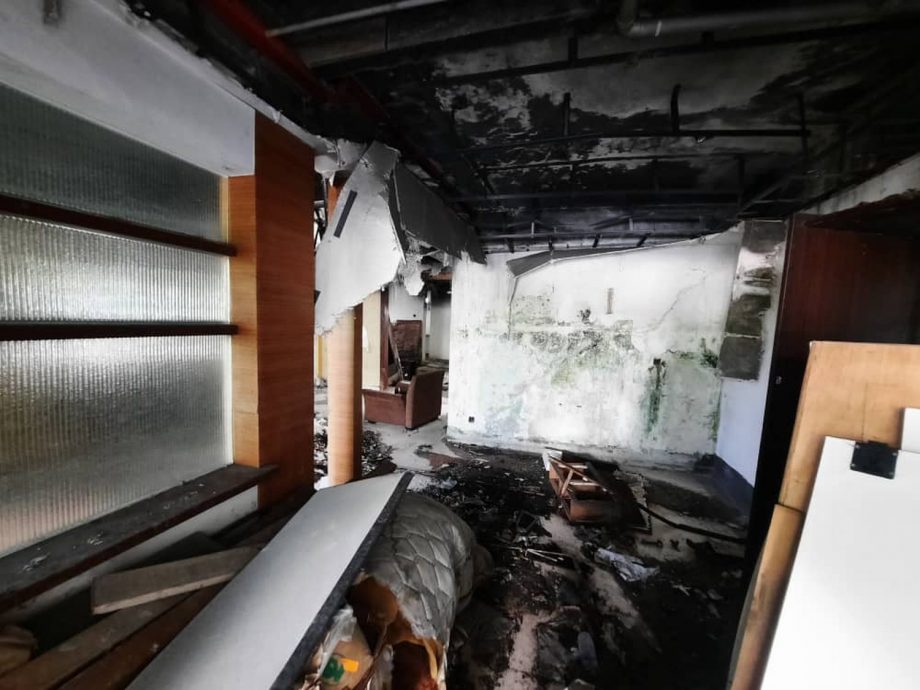 空置逾10年,市政厅屡屡发信屋主却不管不顾