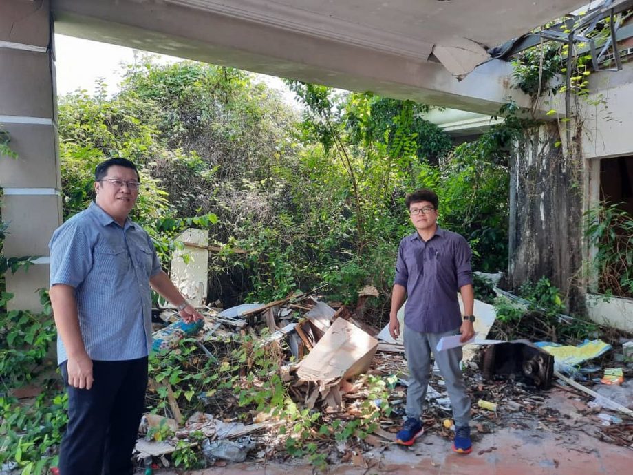 空置逾10年,市政厅屡屡发信屋主却不管不顾