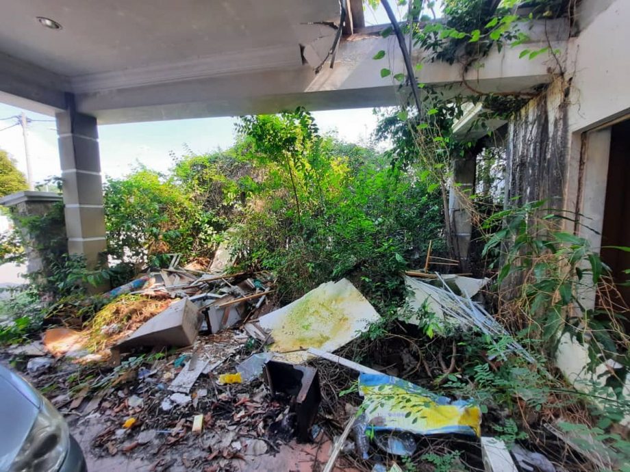 空置逾10年,市政厅屡屡发信屋主却不管不顾