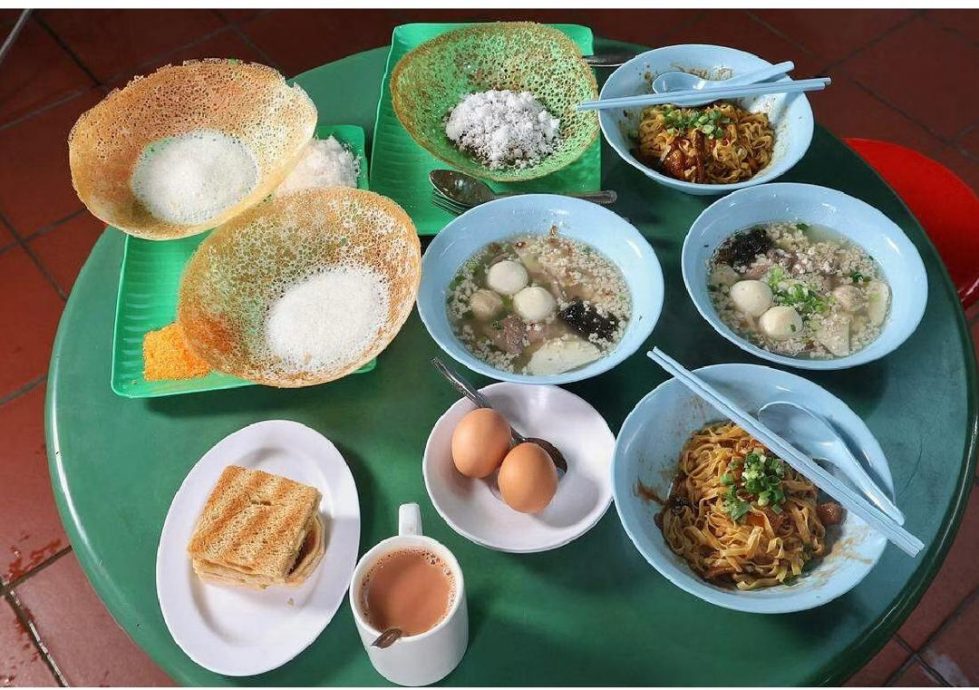 纽西兰总理走访麦士威熟食中心 品尝狮城早餐