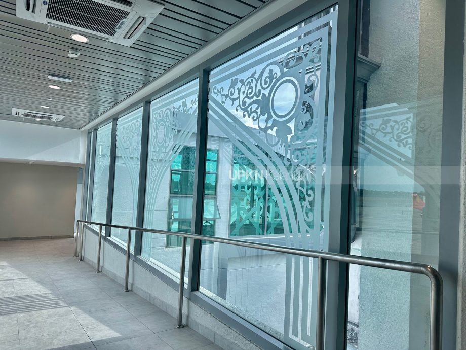 耗资4400万令吉 每年接待400万乘客 丹州伊斯兰风格新机场明启用	