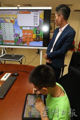 脑力竞赛记者会