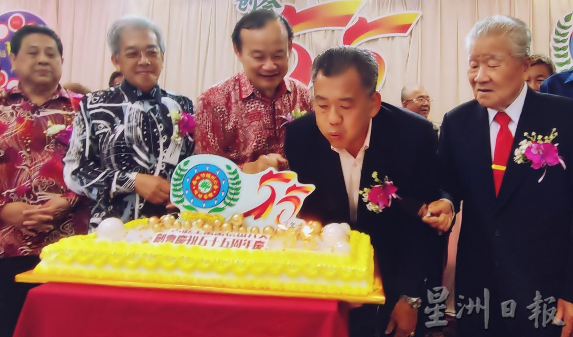 董仕星:阻止人才外流 让华印裔进公立大学