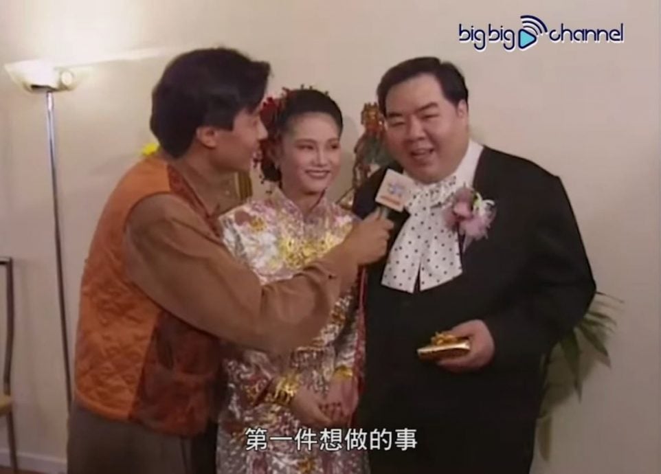 被证婚律师晒照“出卖” 72岁郑则仕低调嫁女