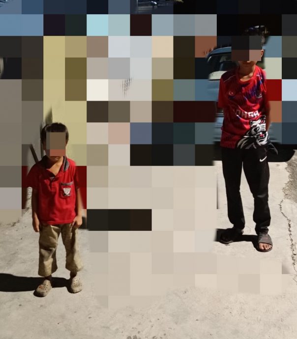 视频 | 小孩玩烟花互射如枪战 邻居怒:父母根本不理!