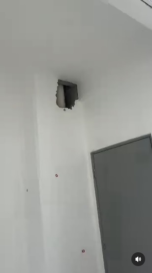 视频| 豆腐渣工程？网民揭新居阳台栏杆松动 墙壁破洞