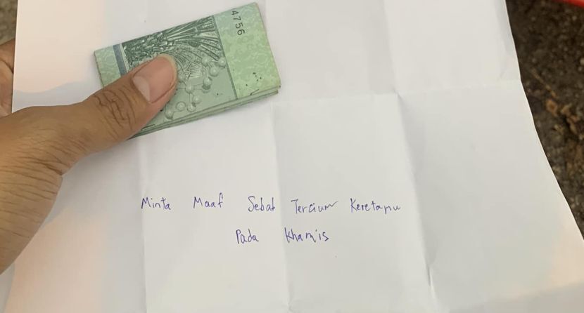 车子3天前被人撞后逃 司机良心发现留纸条道歉及赔钱