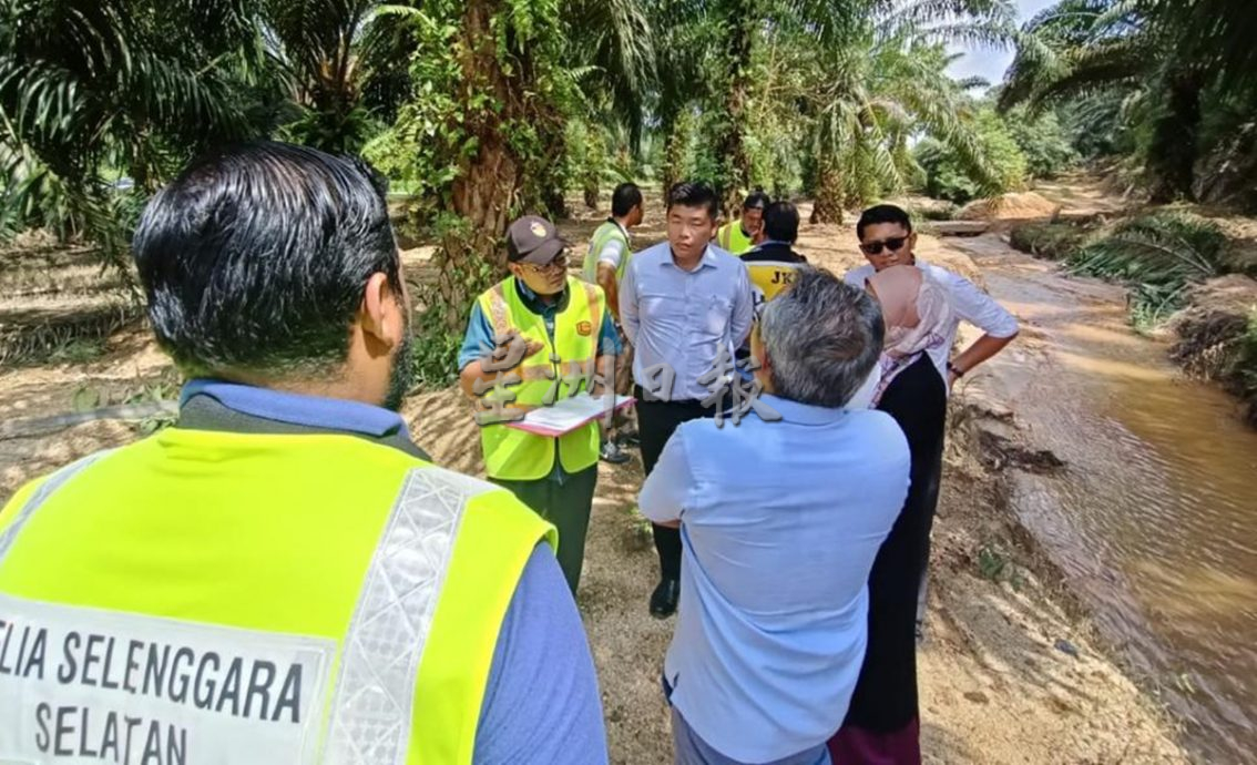 道路 沟渠提升无效,芙波旧路仍逢雨变“汪洋”