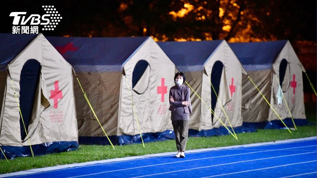 避难所有隐私还有热便当　日网友惊：我们输了