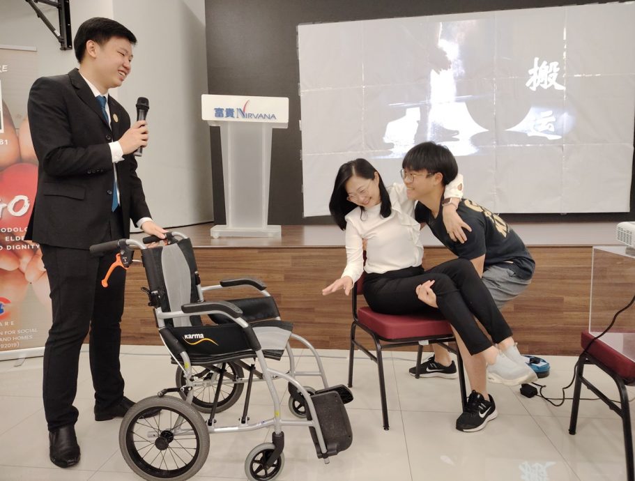 邱泽仁:介护的重点 把自主和尊严归还长者