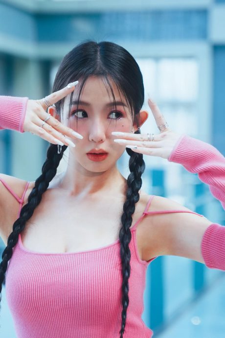 郭书瑶《乘风2024》传二公被淘汰 网民叹可惜:翻红无望