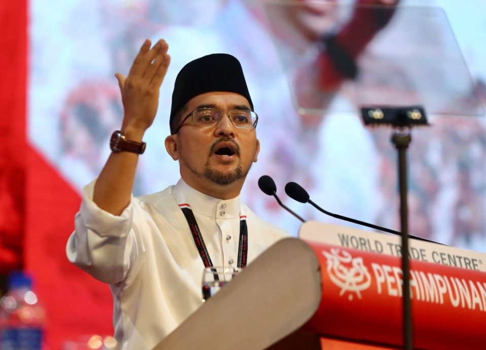 阿克马全力配合警方 阿斯拉夫:指示巫统律师协助