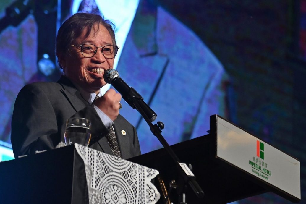 阿邦佐哈里以河婆擂茶妙喻砂拉越种族和谐