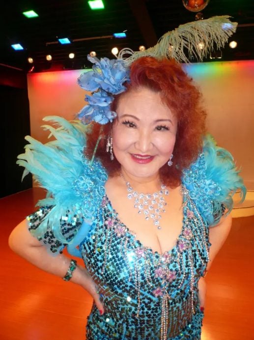 陈今佩逆风力挺黄子佼 许常德怒轰:把人生当秀