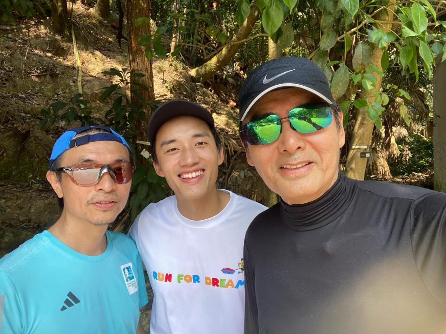 陈泽耀香港行山遇发哥 PO合照羡煞旁人