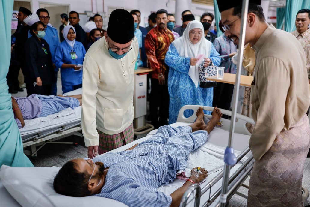 隆中央医院三等病房拥挤 · 首相：探究加速必要设备