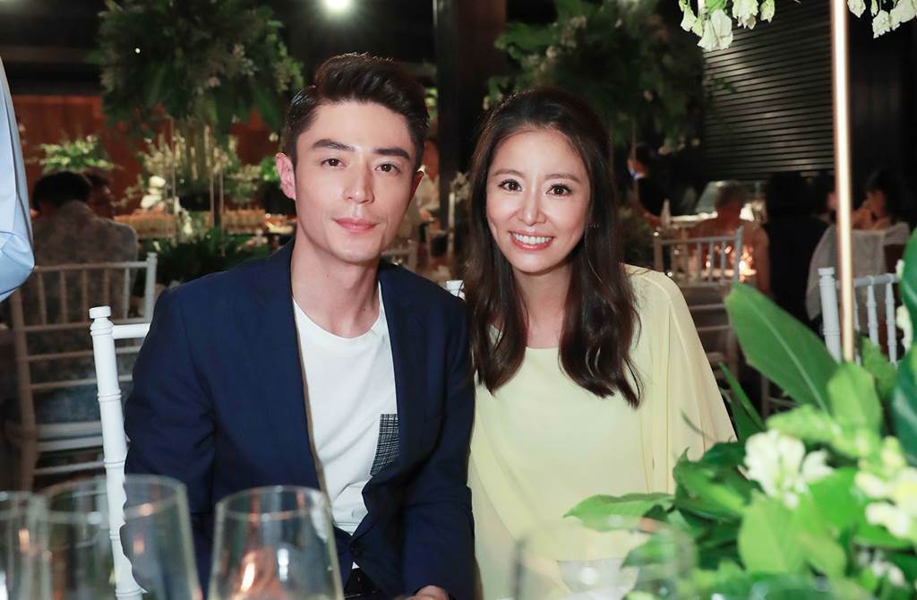 霍建华撇甩老婆林心如　菜市场紧贴“长发正妹”