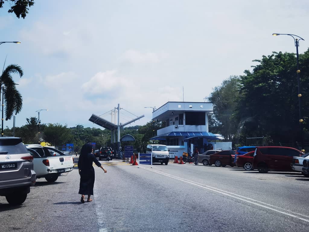 霹20个月4空难 3起涉直升机夺11命