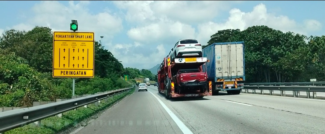 霹南北大道应付佳节 三地智能车道启用