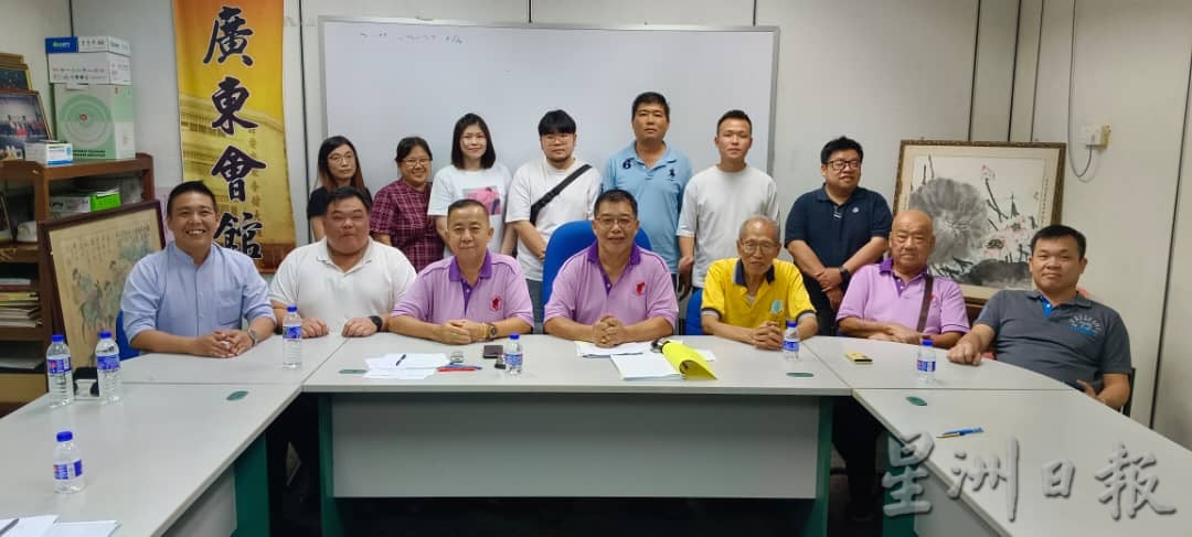 霹广东会馆两臂膀改选 李天咏蝉联青年团团长 陈奎晴任妇女部主席