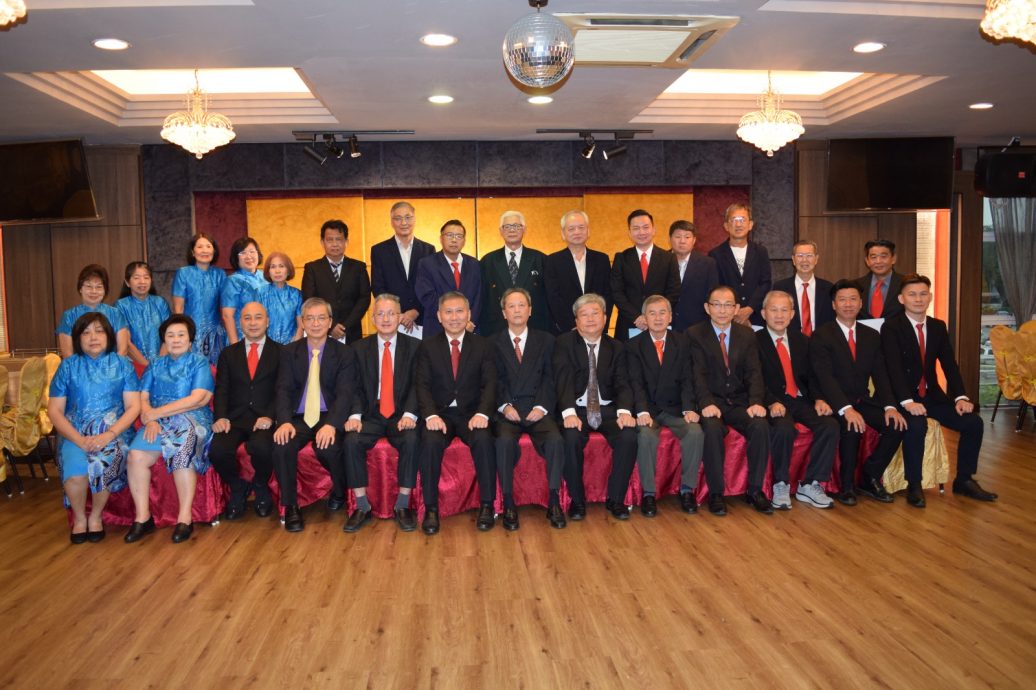 霹福州十邑会馆理事改选 叶绍仲连任会长