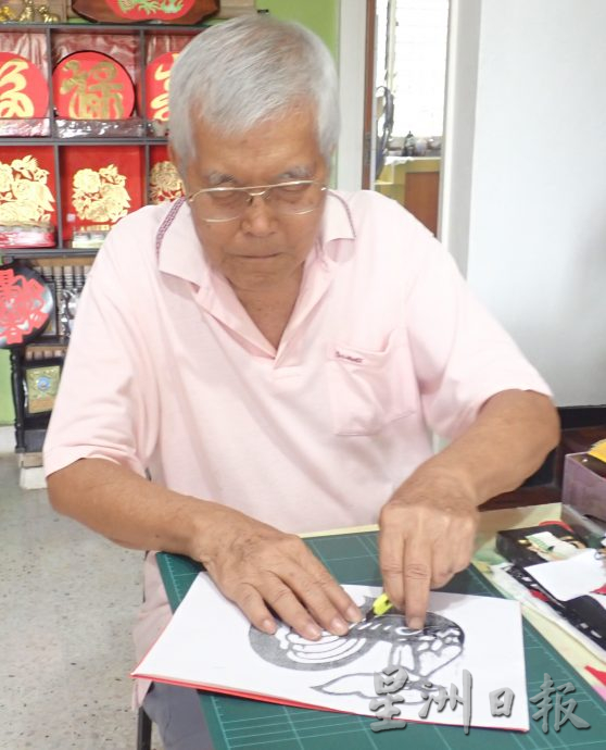 霹：3日见报／封底主文／它的诞生︱潘清辉的手工艺