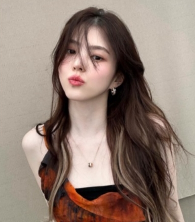 韩韶禧又掉代言 被《Moving》高允贞取代