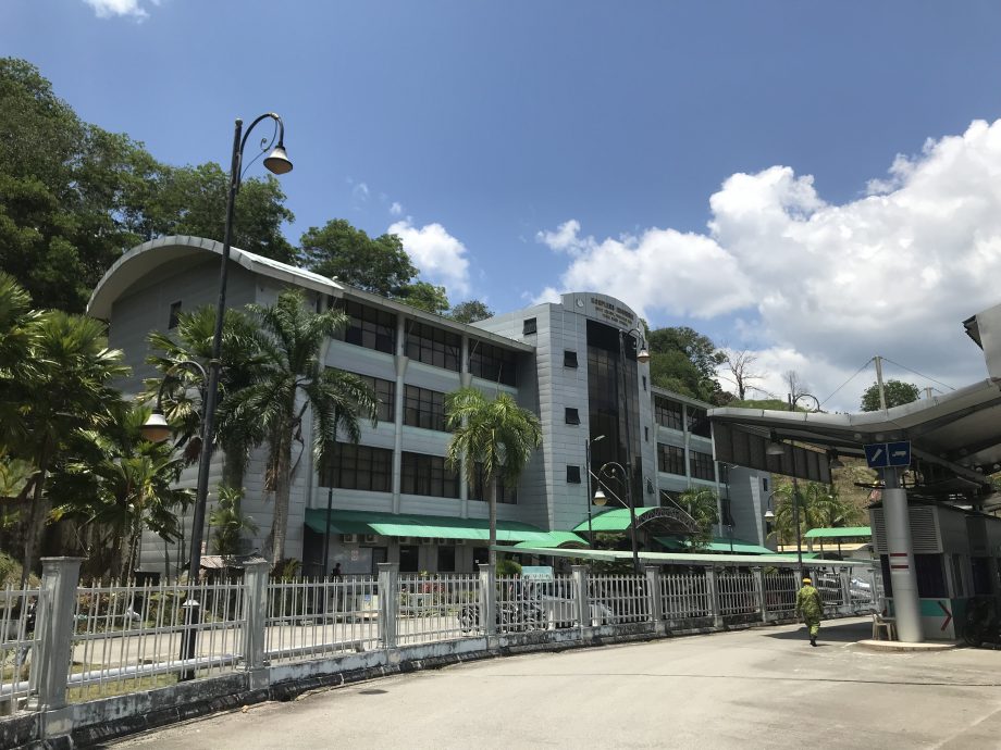 高乌移民、关税、检疫及安全中心(ICQS)转移到更靠近边境的地方