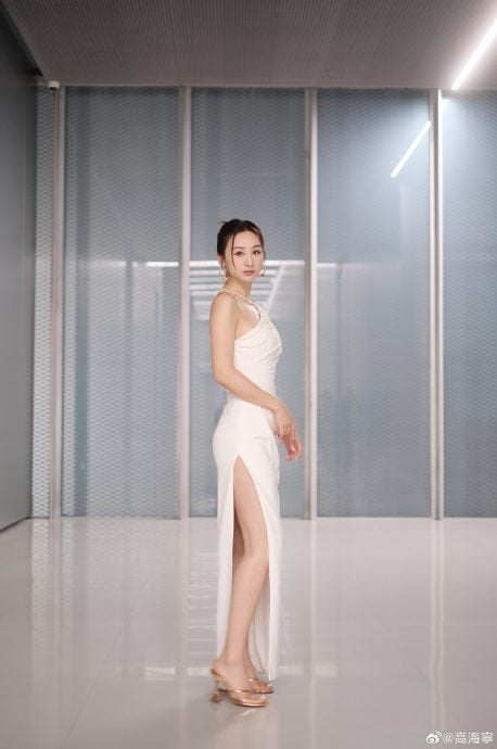 高海宁压轴现身品牌活动 “挤下视后”站C位